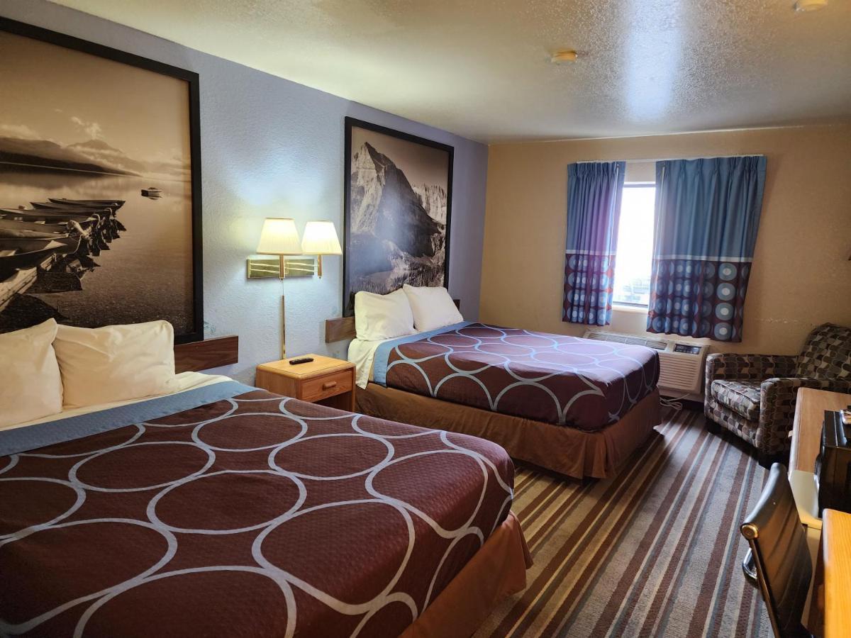 Grizzly Inn Грейт-Фолс Экстерьер фото