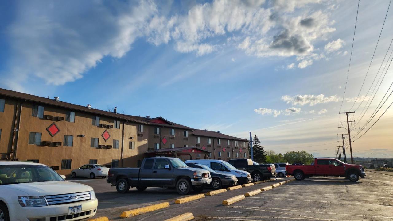Grizzly Inn Грейт-Фолс Экстерьер фото