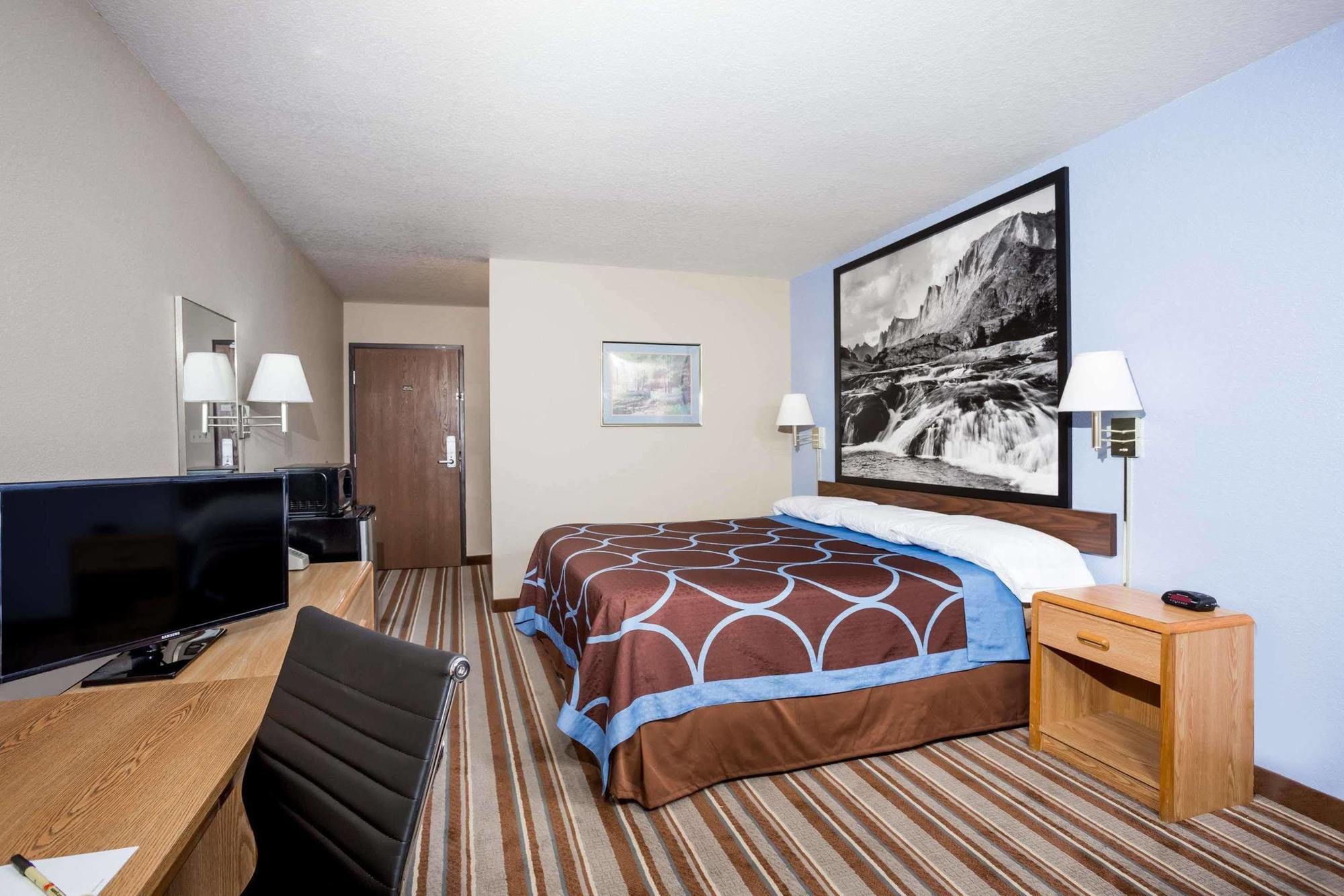 Grizzly Inn Грейт-Фолс Экстерьер фото